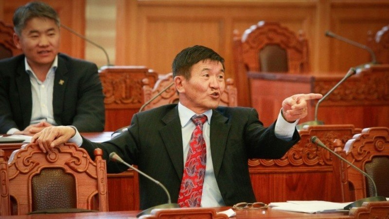 Хуулийн засаглалаа самарсан Хууль зүйн сайдын шилжилт