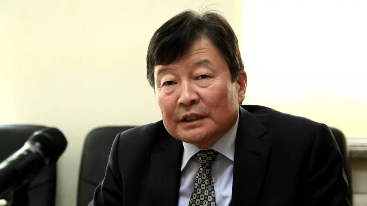 Л.Оюун-Эрдэнэ сайд аа, хариуцлага тооцно гээгүй юм уу