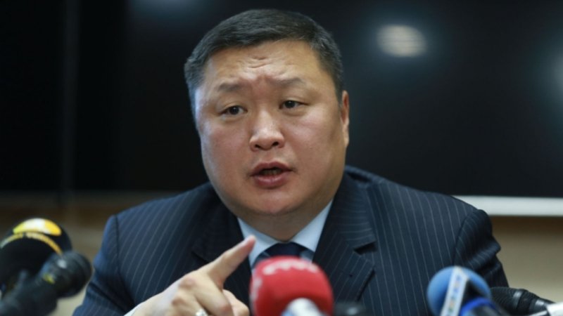 Генерал Б.Хурц УИХ-ын гишүүн болох бэлтгэлээ базааж эхэлсэн үү?