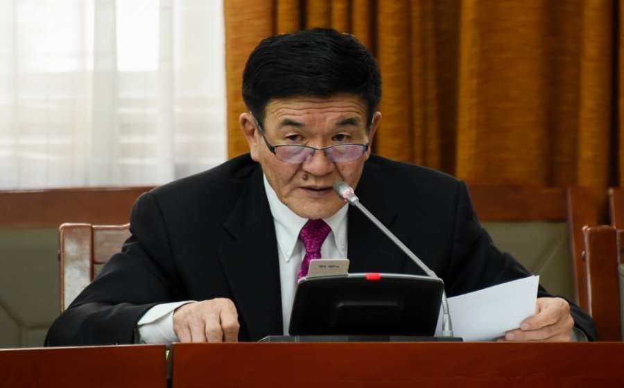 Бээжингээс авсан дугтуйгаа төрөөс нуусан ч “Захиалагчийг зарлах” амлалтаа мартах эрхгүй шүү, Ц.Нямдорж оо!