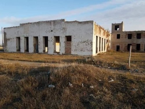 Хүнсний үйлдвэрийн нурсан барилгыг хашаажуулж, харуул манаатай болгохоор боллоо